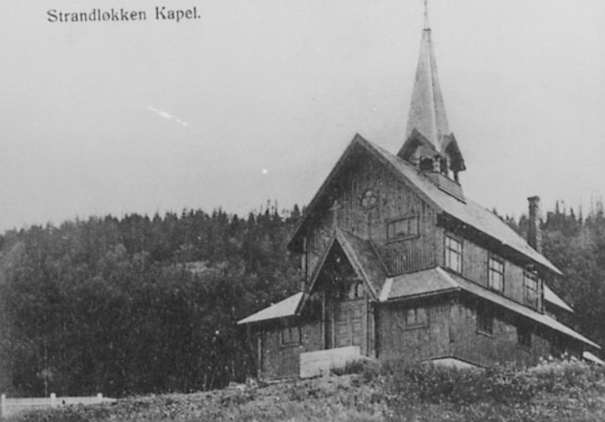 Anno Domkirkeodden, EKSTERIØR: STRANDLYKJA KAPELL, STRANDLØKKEN KAPELL,