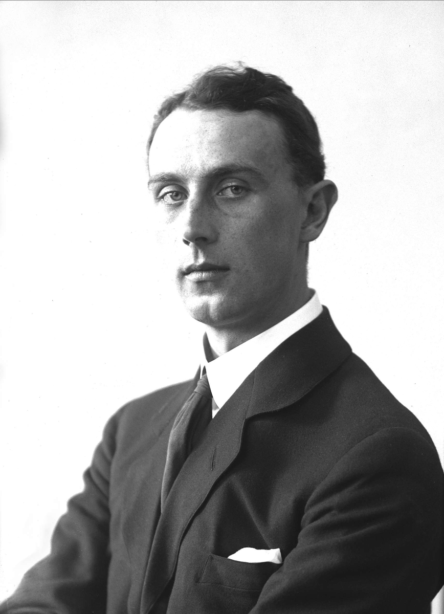 Gustav Borgen, NFB.43376