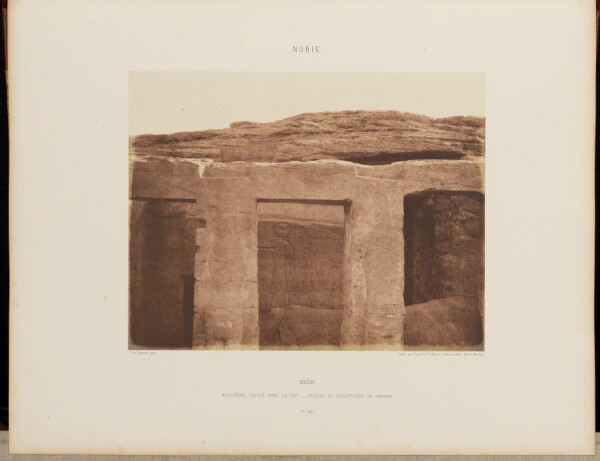 Félix Teynard, Deîr. Monument Taillé dans le Roc - Piliers et Sculptures de Gauche