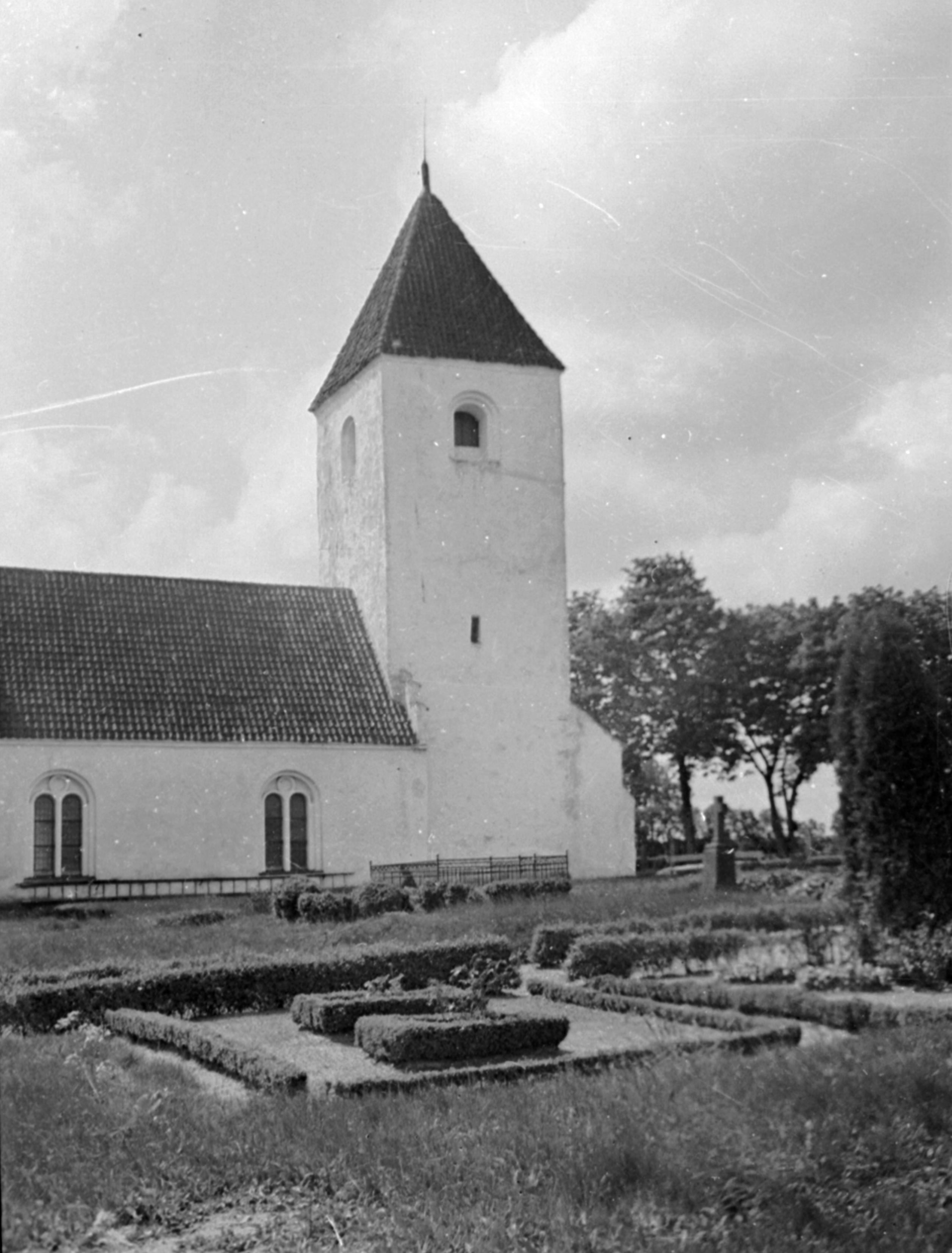 Erik Lundberg, Hällestads kyrka