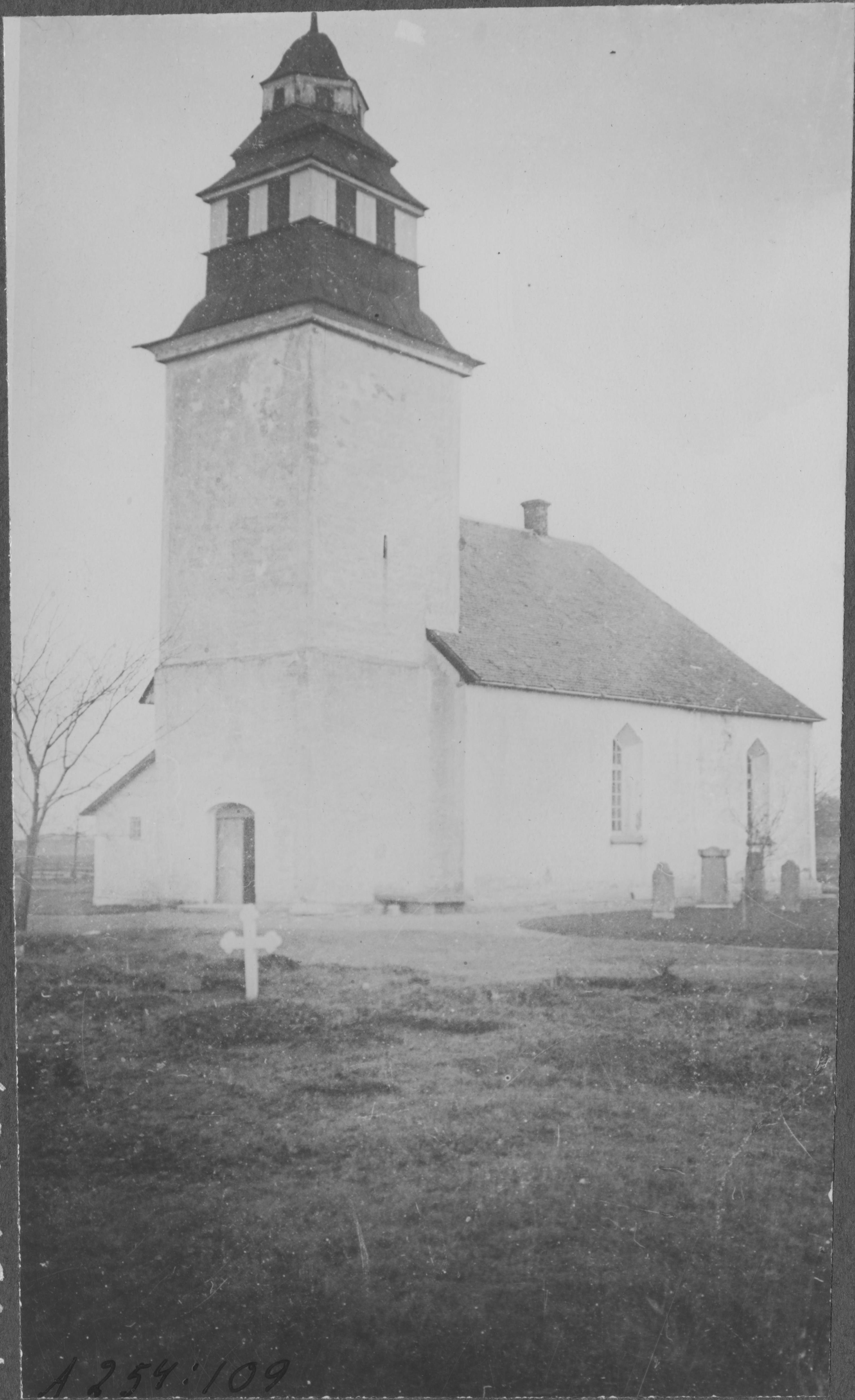 Erik Fant, Strå kyrka