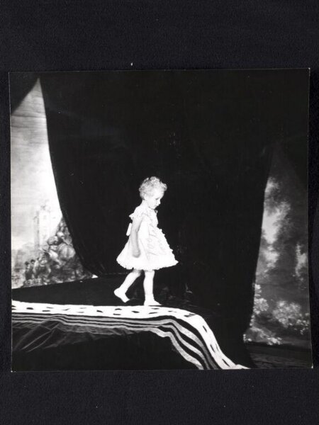 Beaton, Cecil (Sir), Photograph