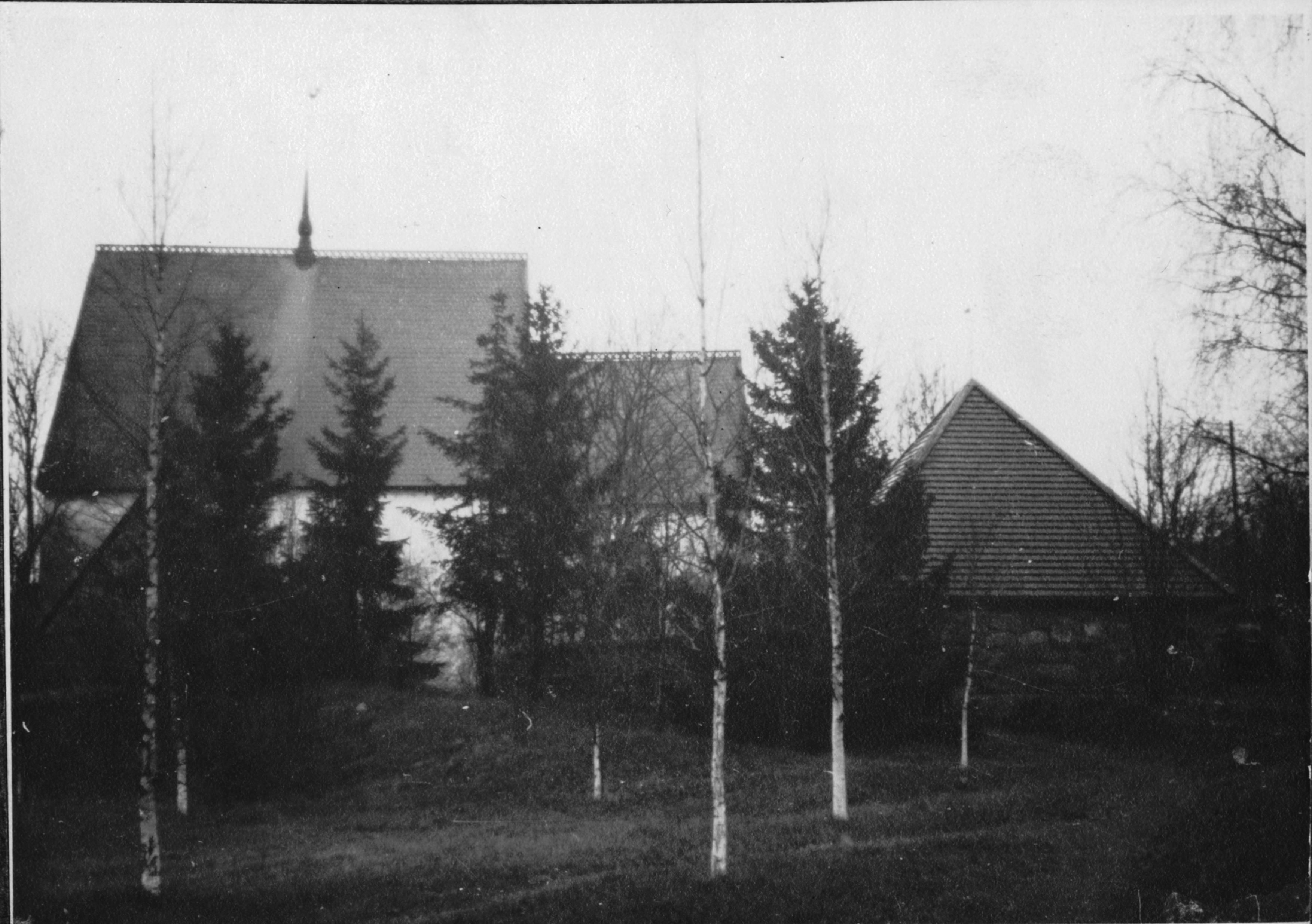 Bertil Waldén, Almby kyrka