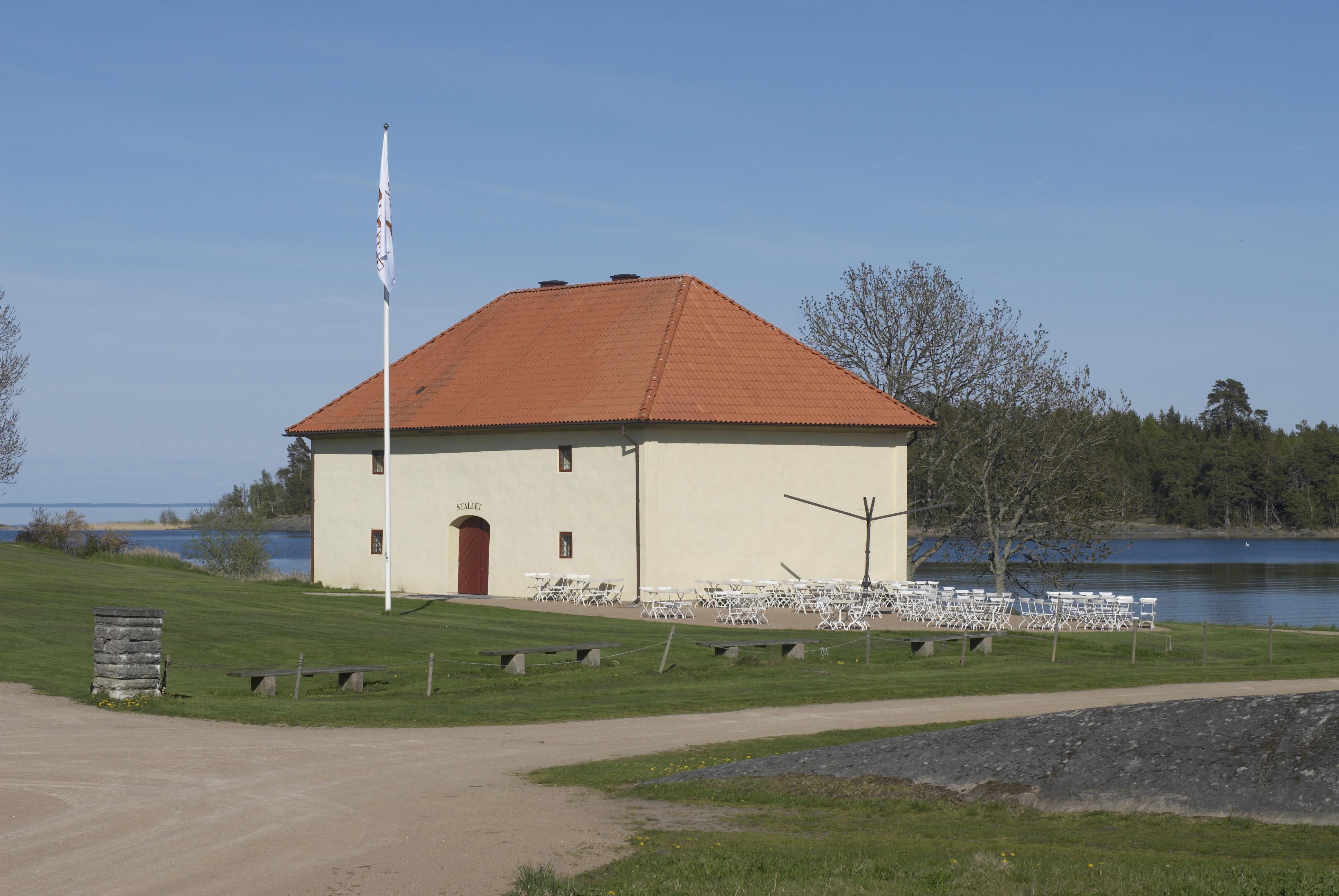 Bengt A Lundberg, Läckö slott