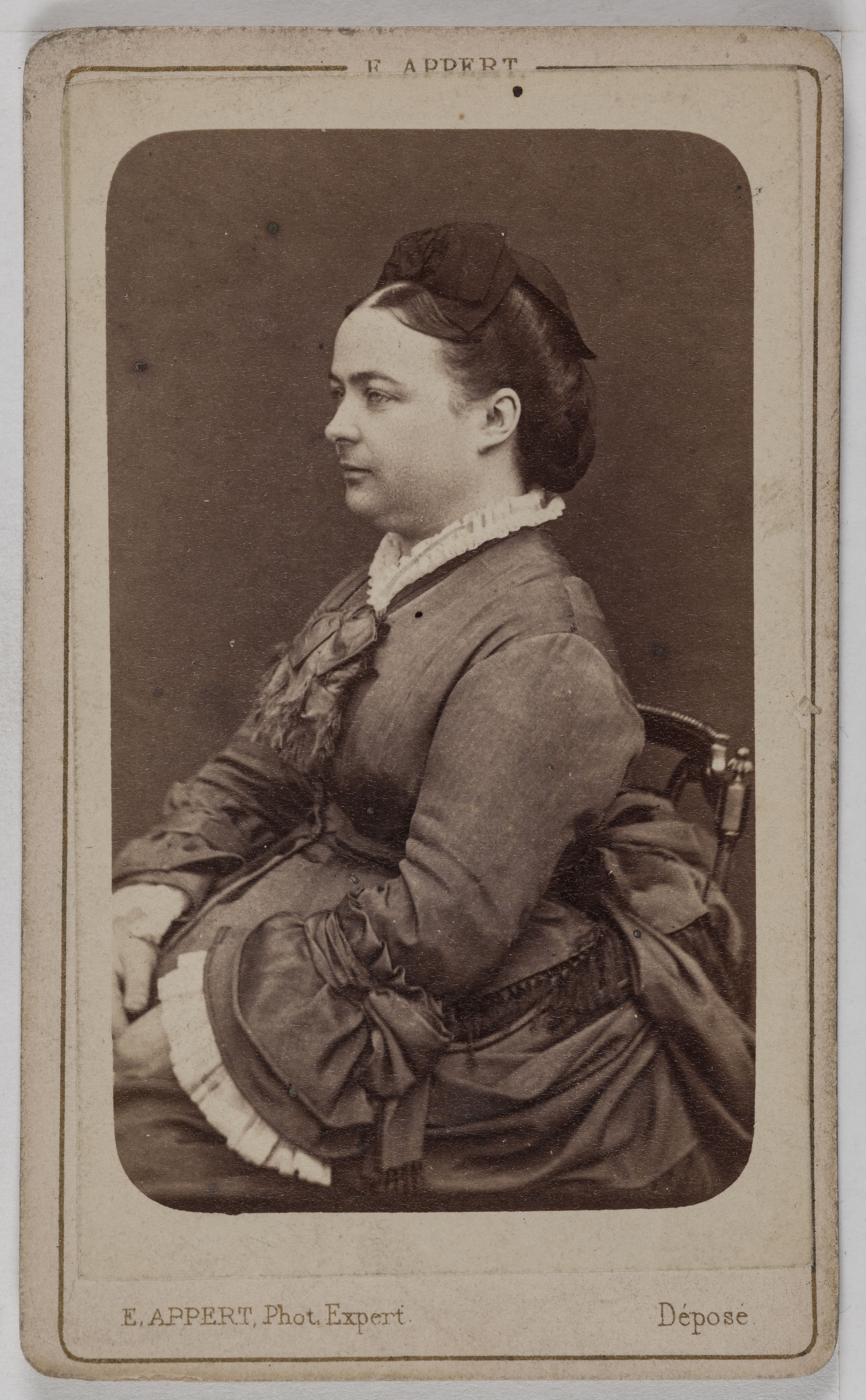 Ernest Charles Appert, Portrait de la Maréchale de Mac-Mahon, (1844-1900), (née Sophie de la Croix de Castries)