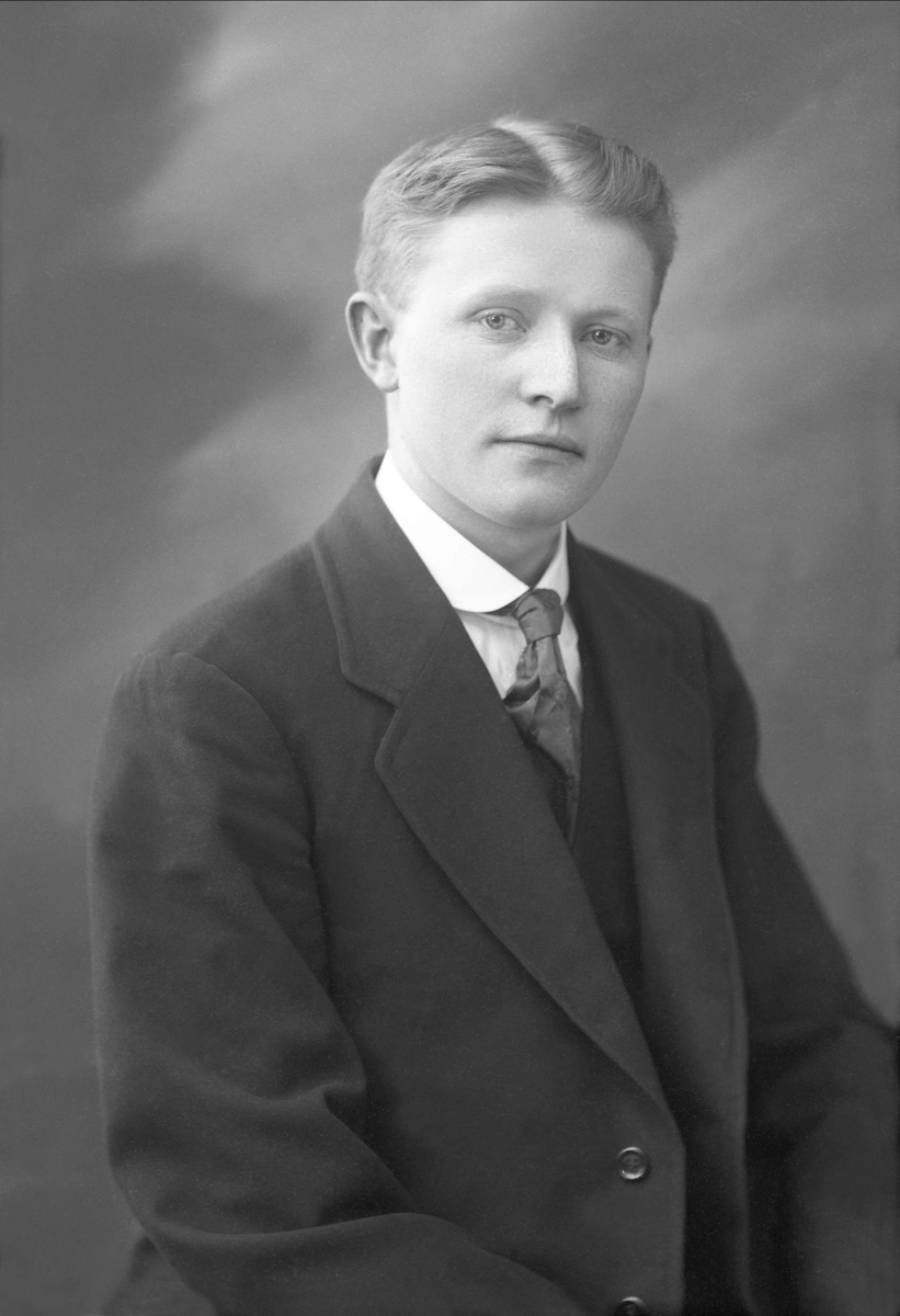 Gustav Borgen, NFB.47513