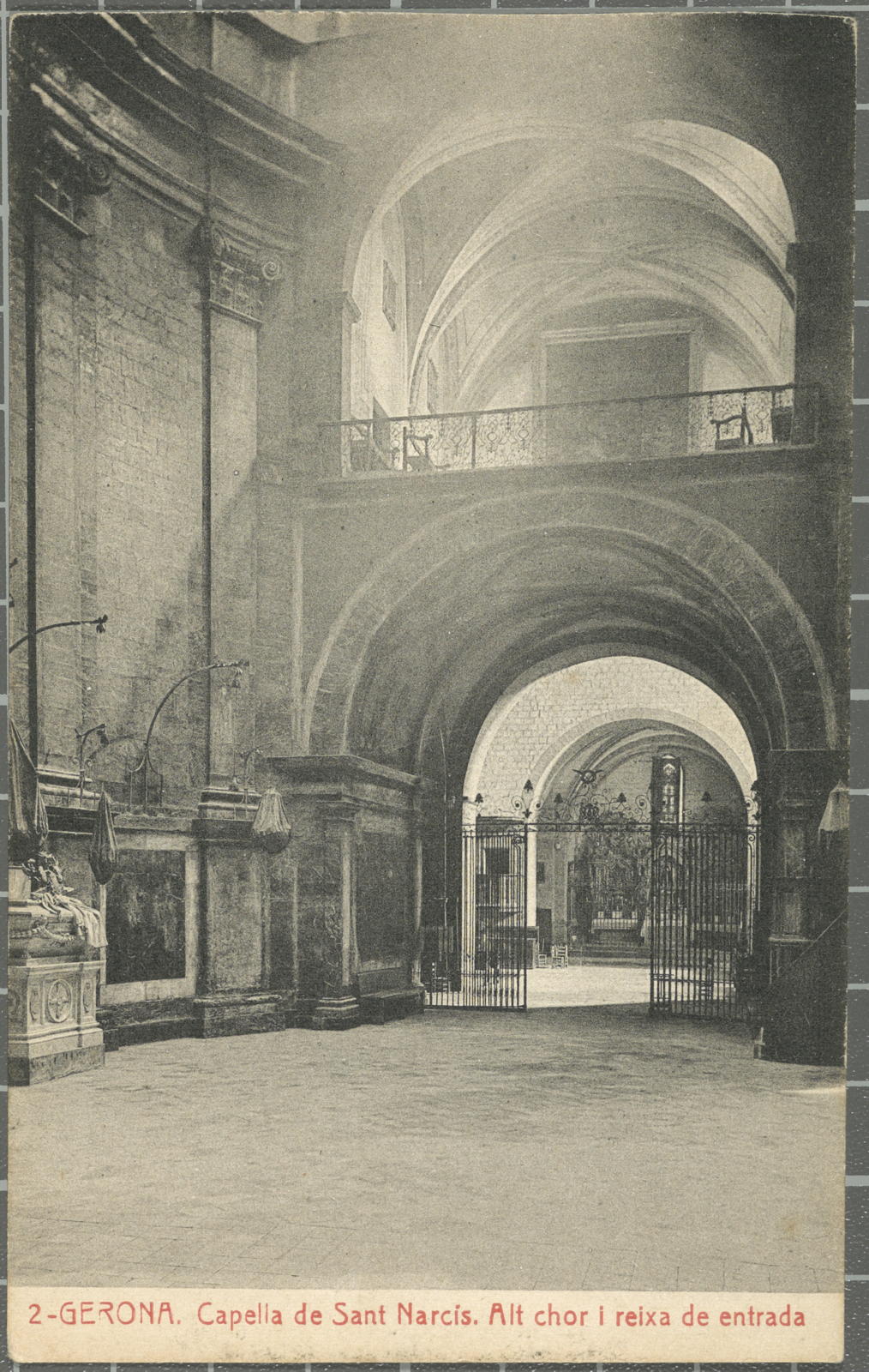 Desconegut, 2-Gerona. Chapel of St. Narcissus. Altar, heart and gate