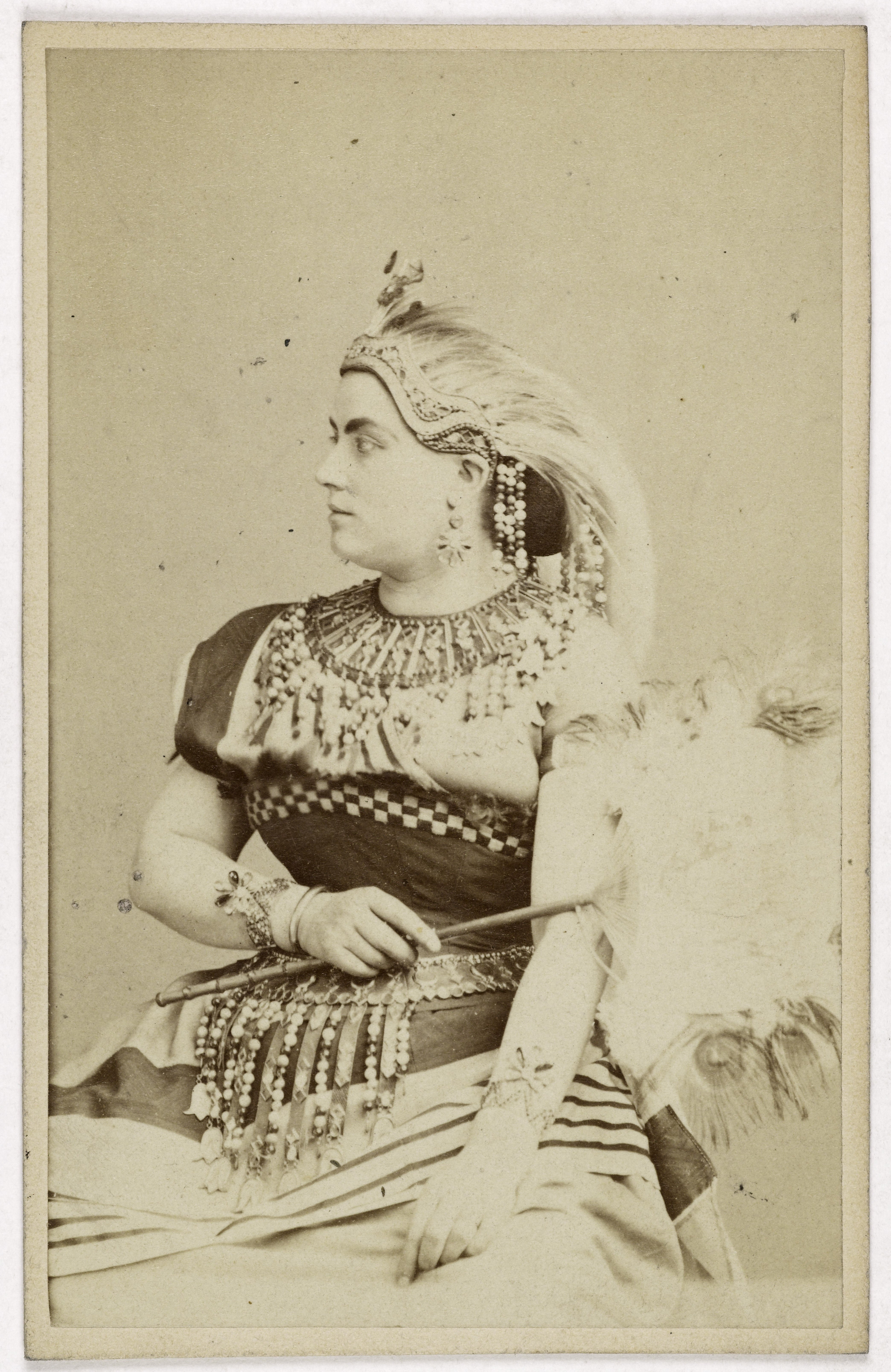 André-Adolphe-Eugène Disdéri, Portrait de Sasse Marie, (dite jusqu'en 1866 Marie Sax, épouse de Mr Caston, dit Castelmary), (1838-1907), (chanteuse lyrique)
