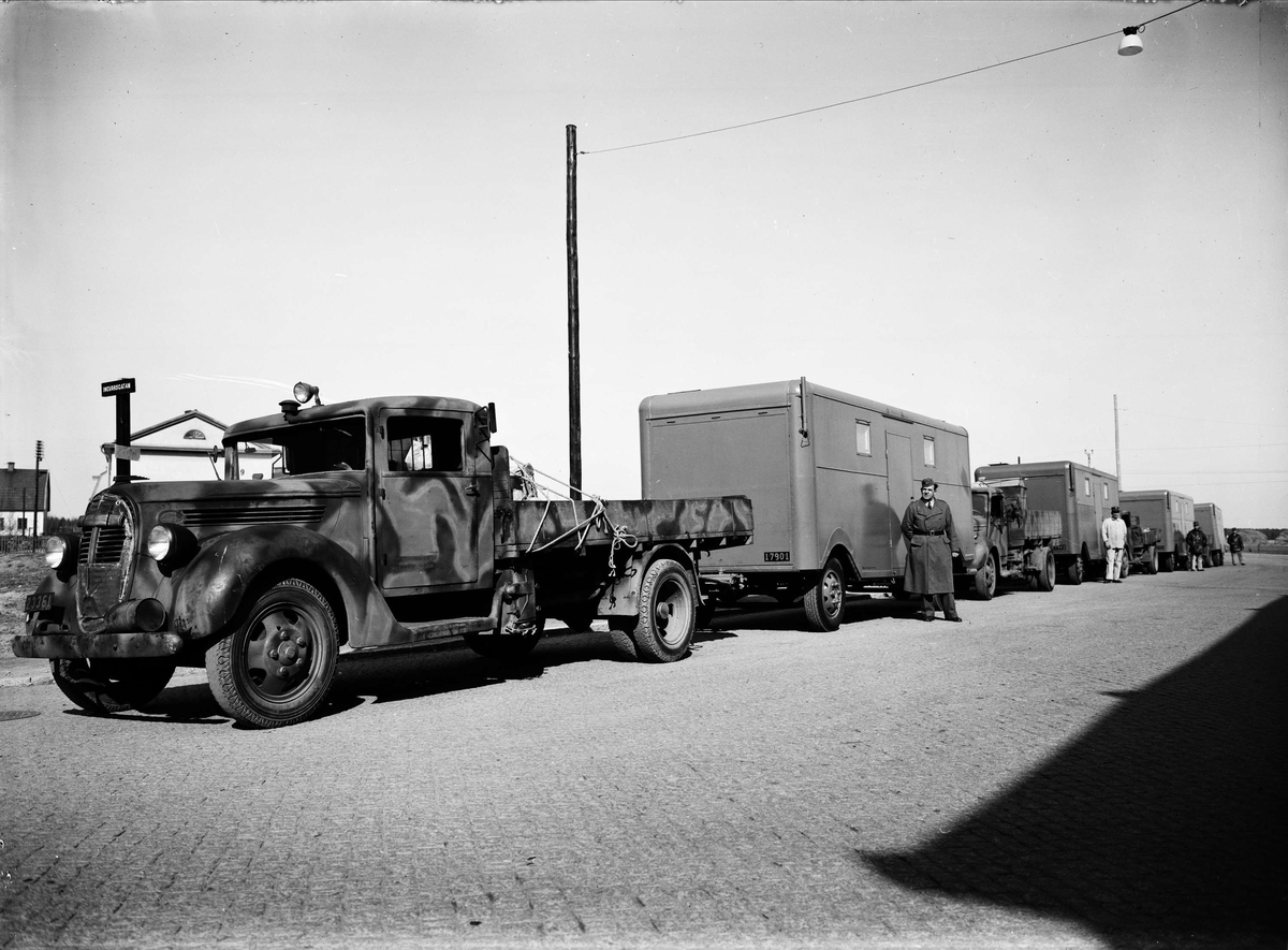 Paul Sandberg, “Rolling laundry facilities” en route from Vattholma mill to the military, Uppsala April 1943