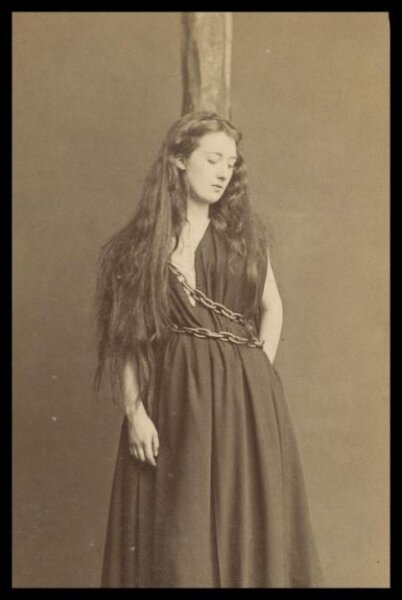 London Stereoscopic and Photographic Company, Guy Little Theatrical Photograph
