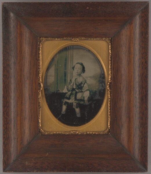 Unknown, [Portrait of a Seated Boy in Robe]