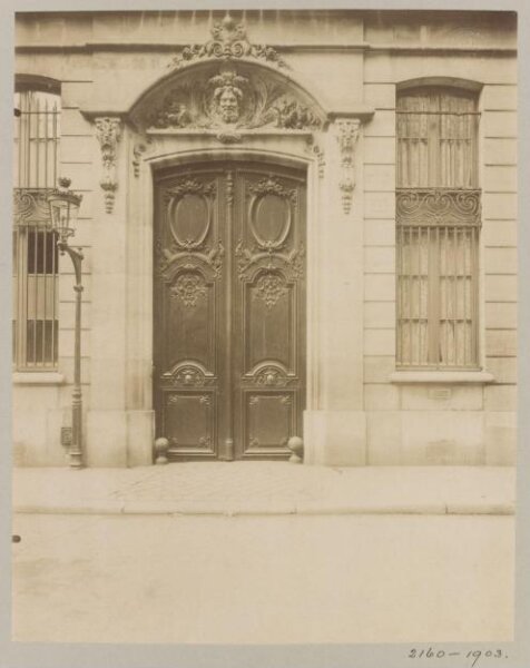 Atget, Jean-Eugène-Auguste, Hotel de Bosnac ? Paris, France