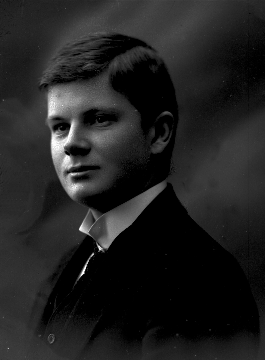 Gustav Borgen, NFB.42656