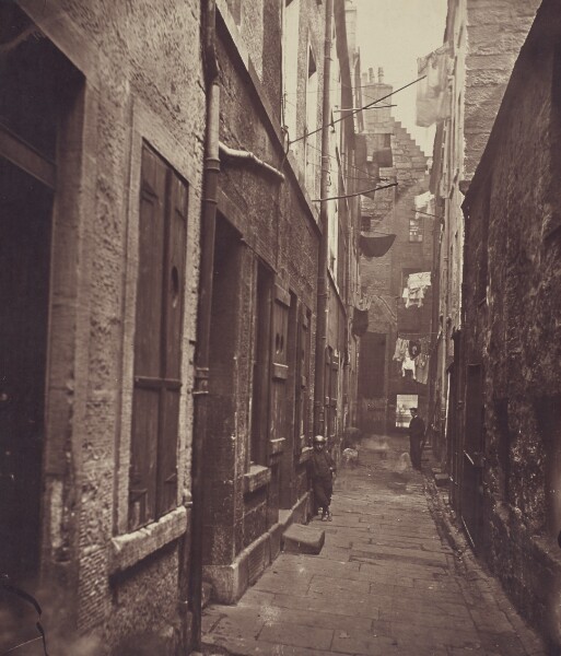 Thomas Annan, Close, No. 65 High Street.