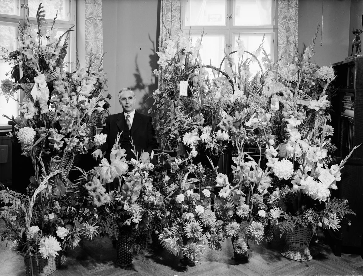 Paul Sandberg, Födelsedagsporträtt - sannolikt fabrikör Erik Söderberg, Uppsala 1946