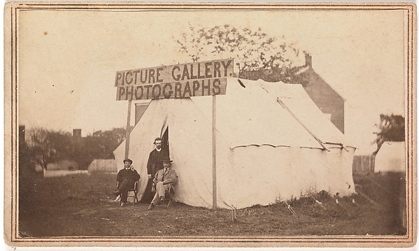 Unknown, [Picture Gallery Photographs]
