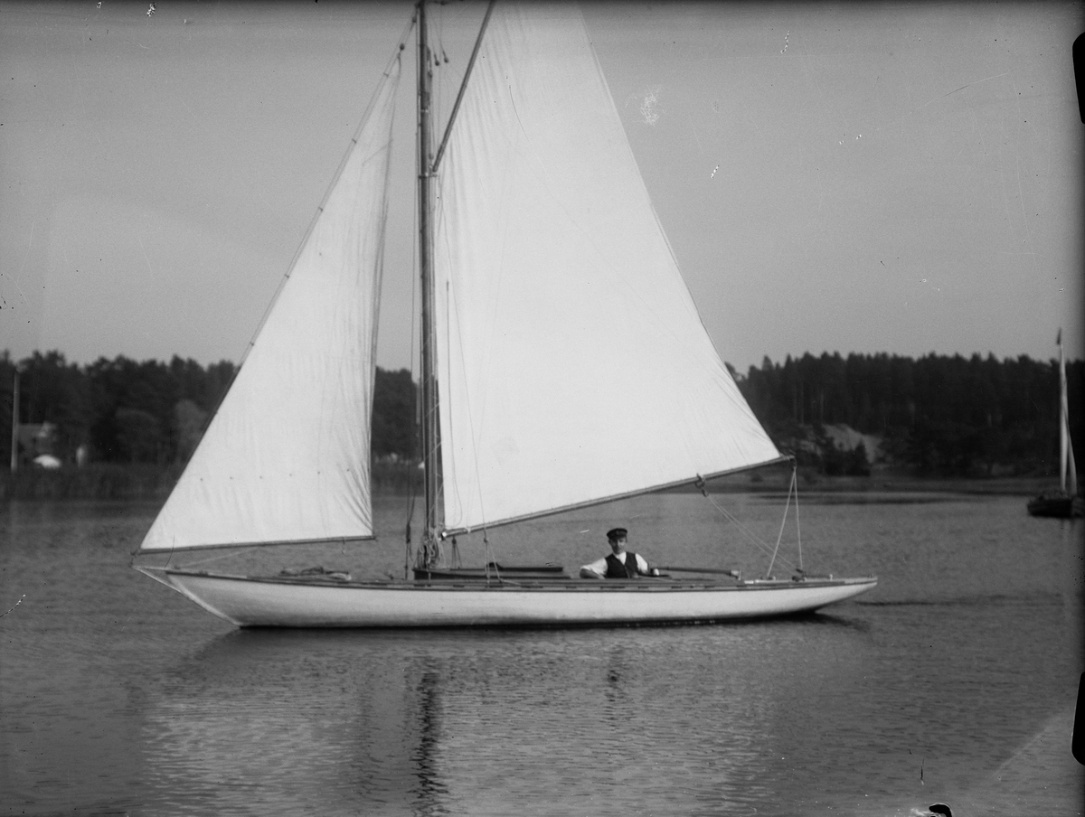 Paul Sandberg, Segelbåt, sannolikt i Mälaren 1929