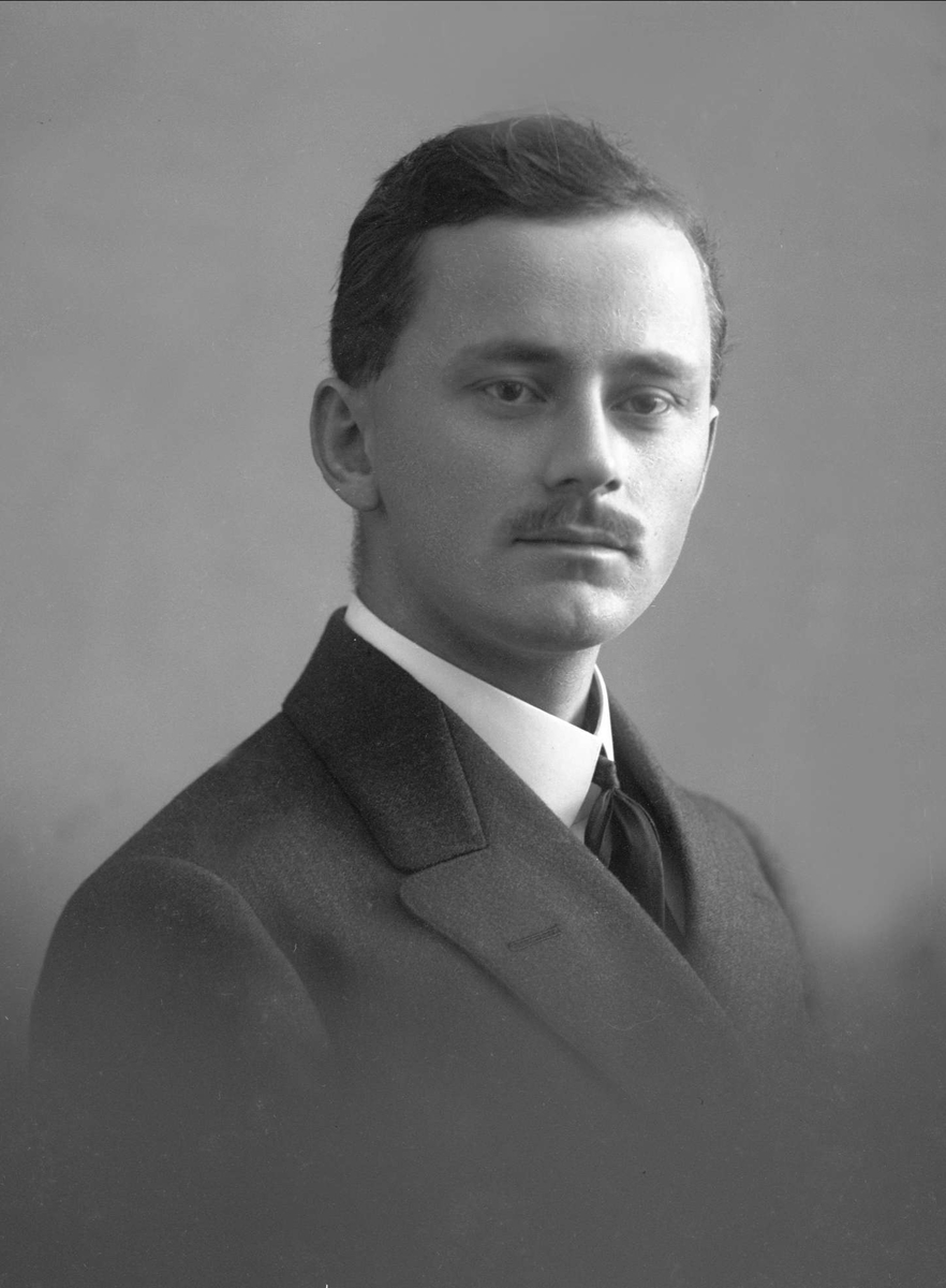 Gustav Borgen, NFB.50216