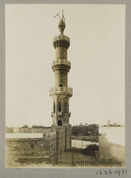K.A.C. Creswell, Minaret of the mosque of Mamluk Sultan al-Ashraf Qaytbay on Rawda island, Cairo