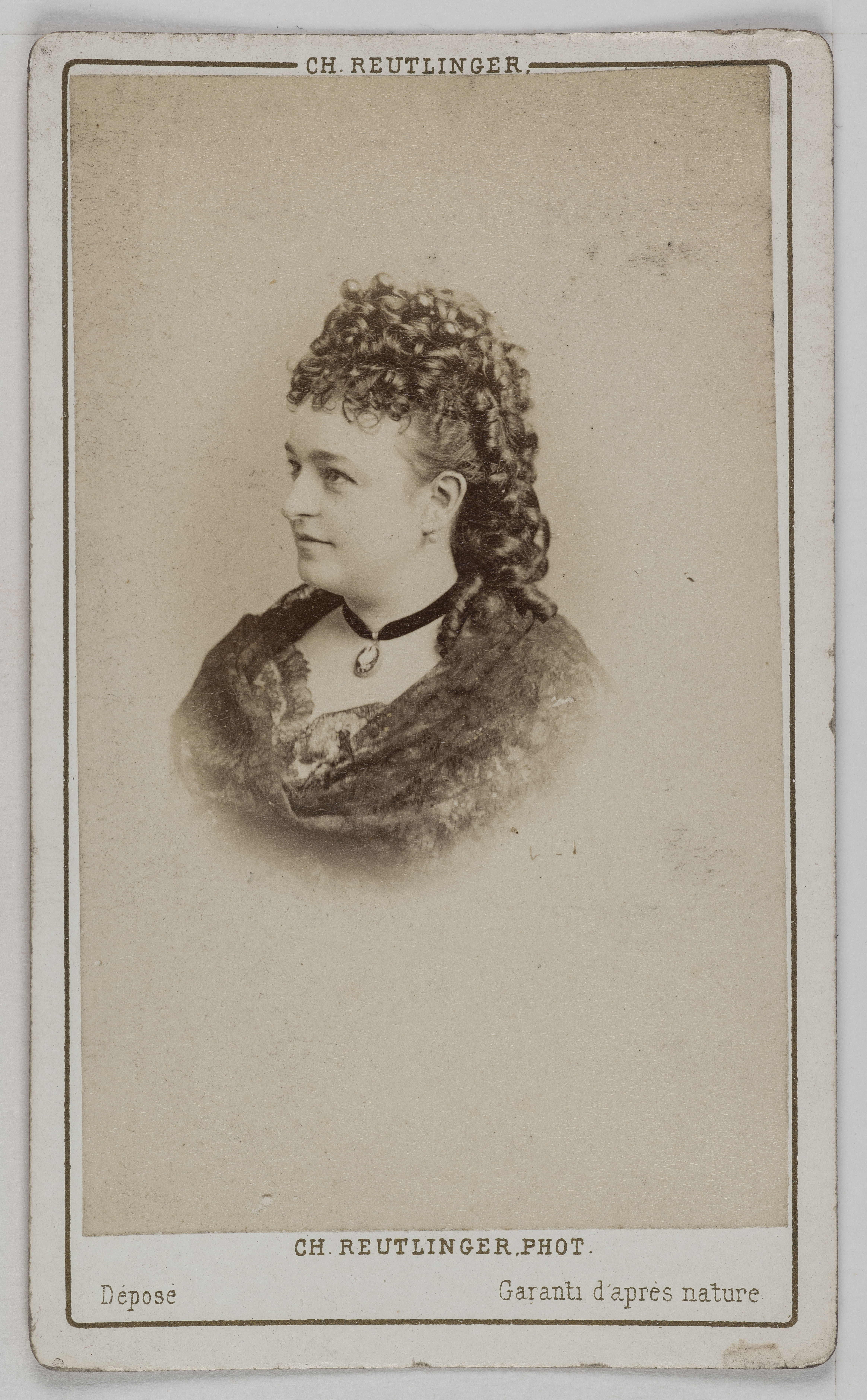 Charles Reutlinger, Portrait de Cora de Wilhorst, actrice au Théâtre de Bruxelles et au Théâtre des Italiens.