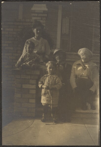 Louis Fleckenstein, [Family Portrait Outside House]