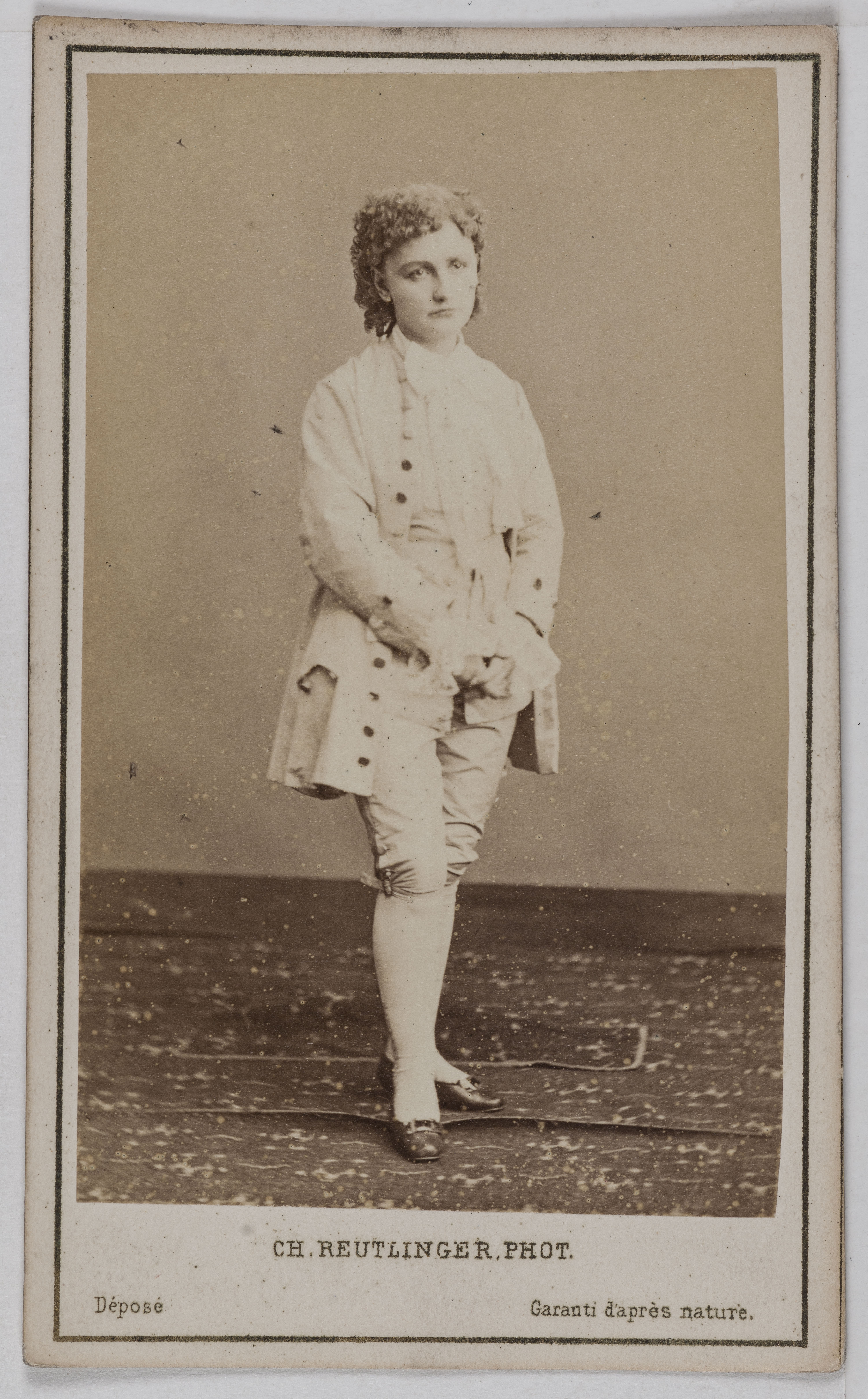 Charles Reutlinger, Portrait de Marié Irma, (sœur de Galli et de Paola Marié), (actrice)