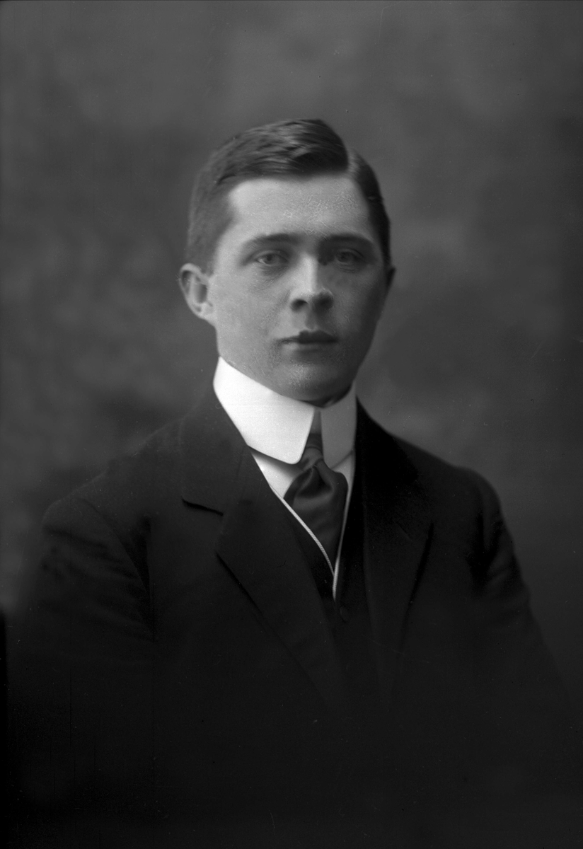 Gustav Borgen, NFB.20493