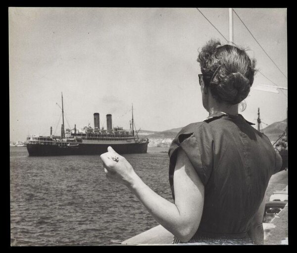 Hardy, Bert, Five children stow away, sail 10,000 miles, to each A MOTHER'S ARMS