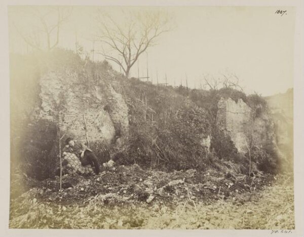 Parker, John Henry, General Views - Walls of Houses of the Empire, with Opus Reticulatum, and of the Middle Ages, built against a cliff behind S. Cesareo, south of the Thermae of Caracalla