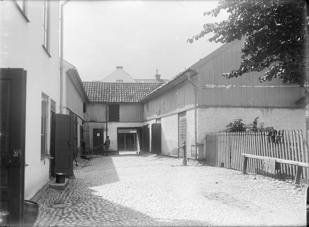 Alfred Dahlgren, Farm Interior, Kroken District, Kungängsgaten 13, Uppsala 1908