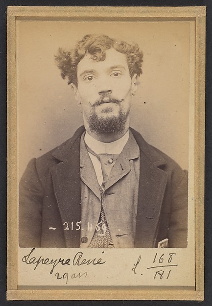 Alphonse Bertillon, Lapeyre. Louis, Pierre. 29 ans. né à Rodez (Aveyron). Employé. Anarchiste. 10/3/94.