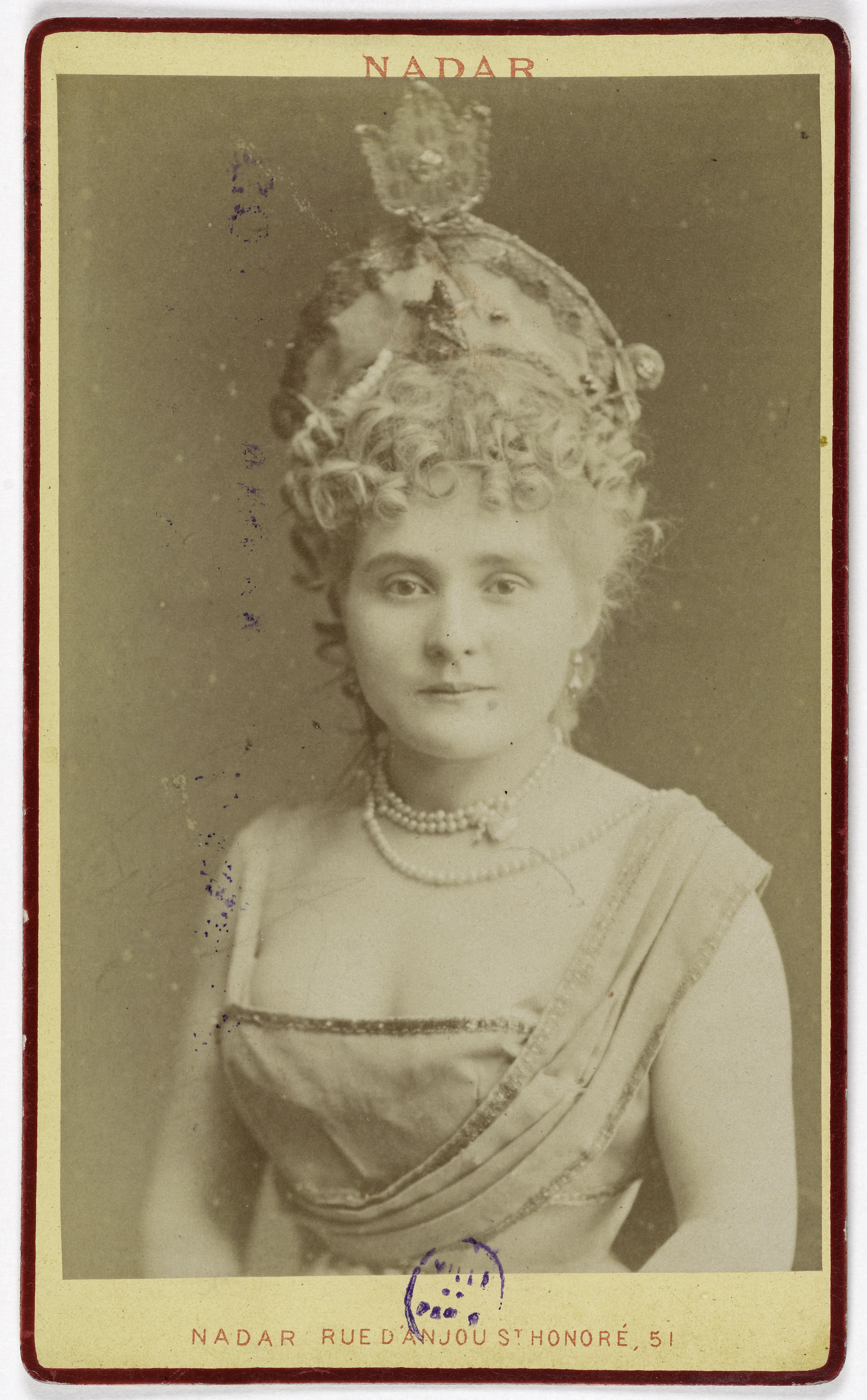 Atelier Nadar, Portrait d'Elise (actrice aux théâtre de la Gaîté et de la Renaissance)