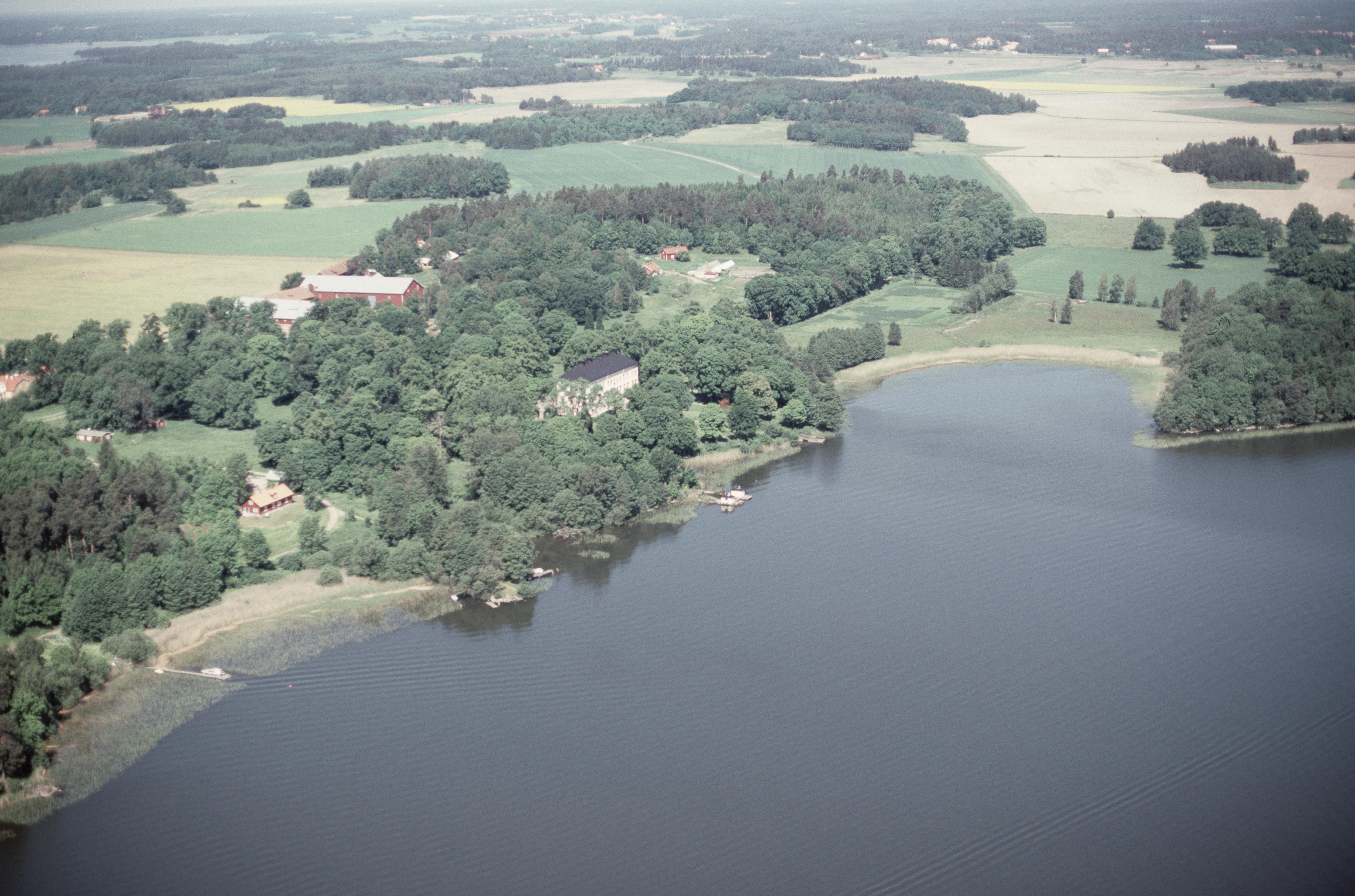 Jan Norrman, Kungsängen 76:1