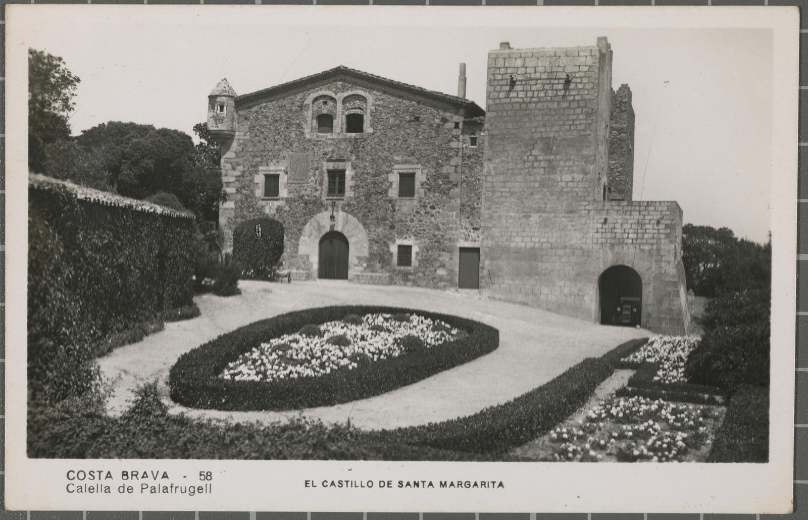 Desconegut, Costa Brava - 58 Calella de Palafrugell. The Castle of Santa Margarita
