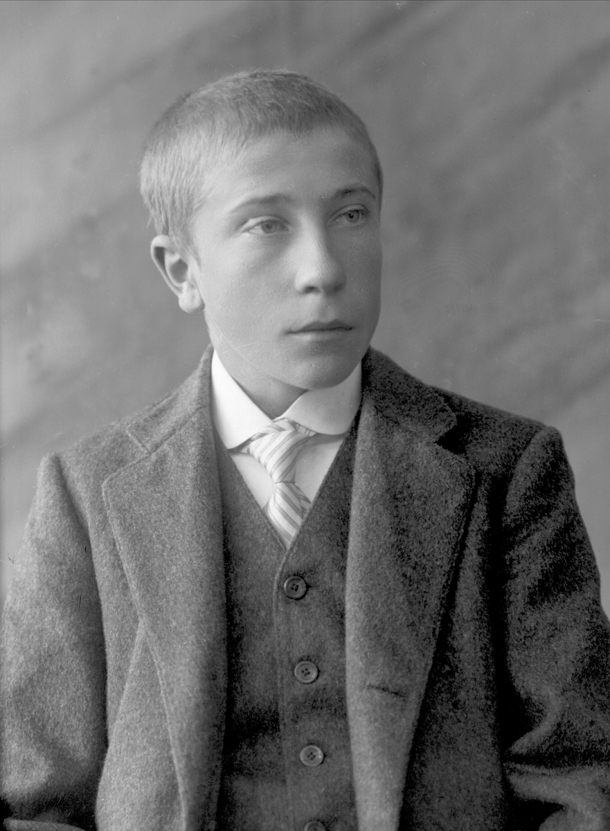 Gustav Borgen, NFB.30695