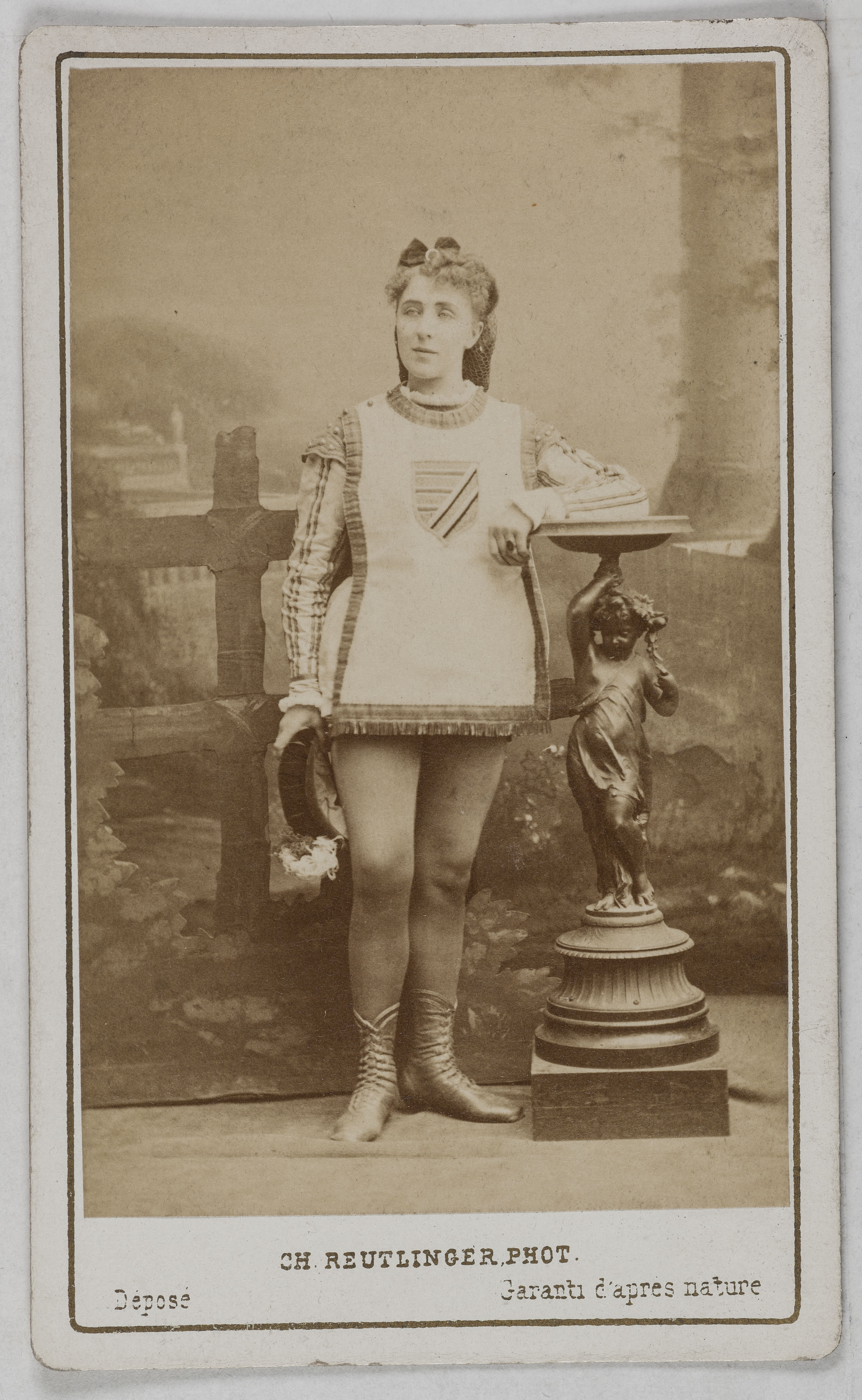 Charles Reutlinger, Portrait de Melle Annette Emma Kraetzer, actrice entre 1879 et 1888.