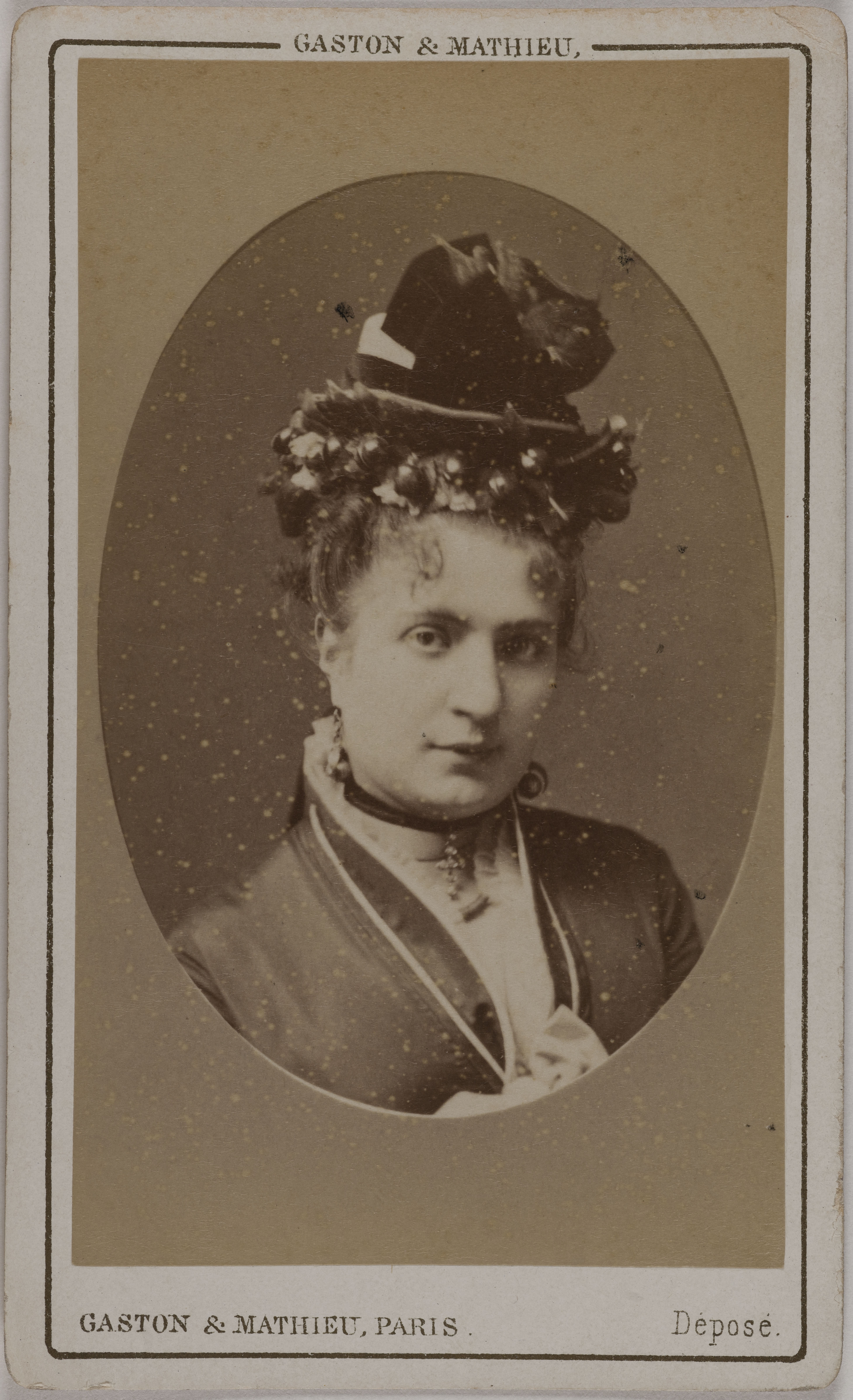 Gaston & Mathieu, Portrait d'Antonia