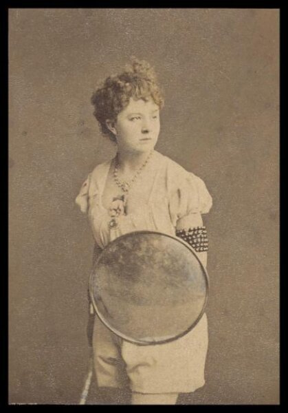 London Stereoscopic and Photographic Company, Guy Little Theatrical Photograph