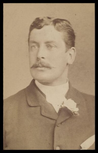 London Stereoscopic and Photographic Company, Guy Little Theatrical Photograph