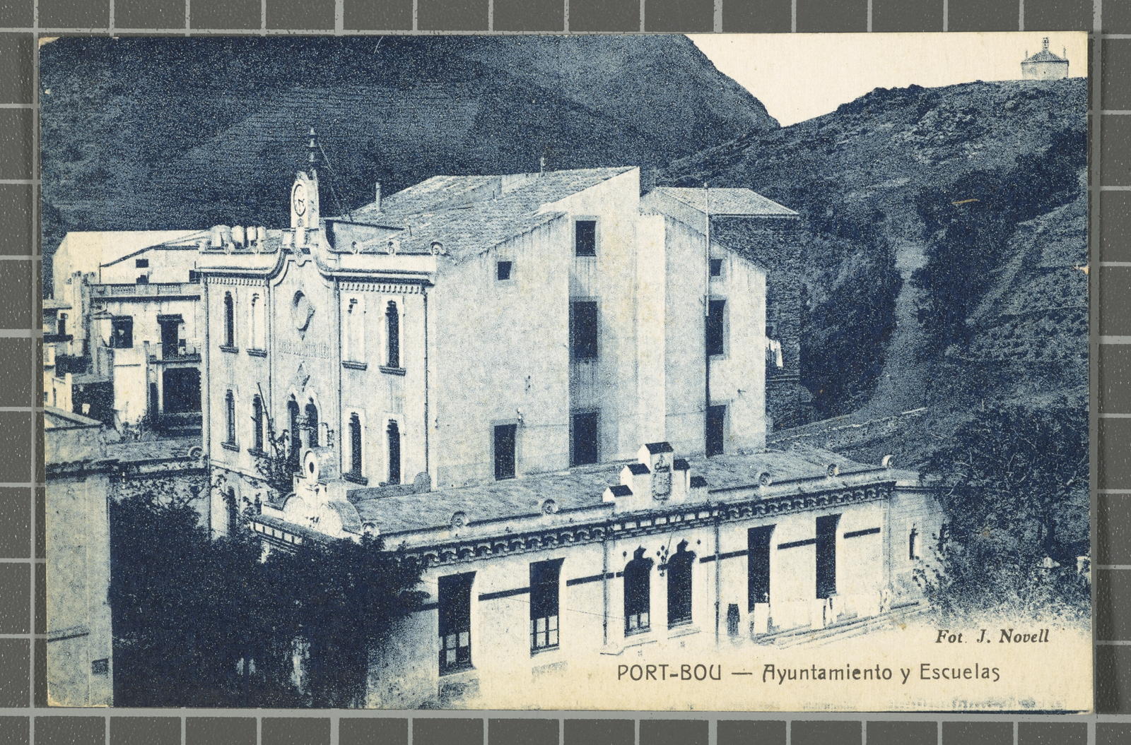 Desconegut, Port-Bou - Ayuntamiento y Escuelas