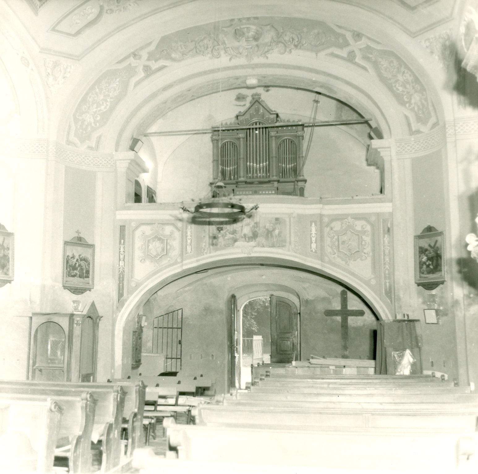 Nino Vranić, Koprivnički Bregi (Koprivnica) - Župna crkva Sv. Roka - Smještaj u prostoru