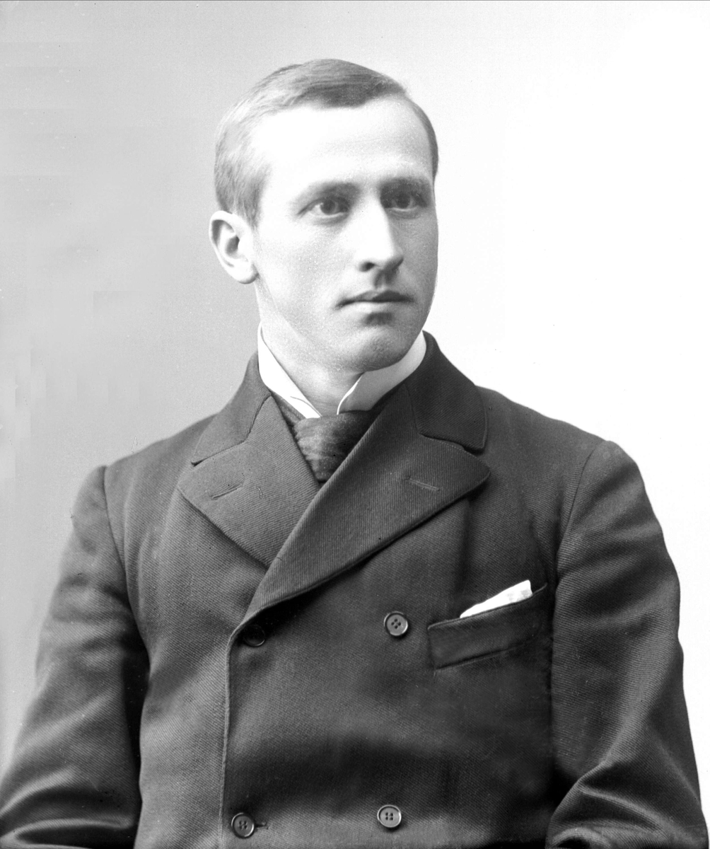 Gustav Borgen, NFB.34381