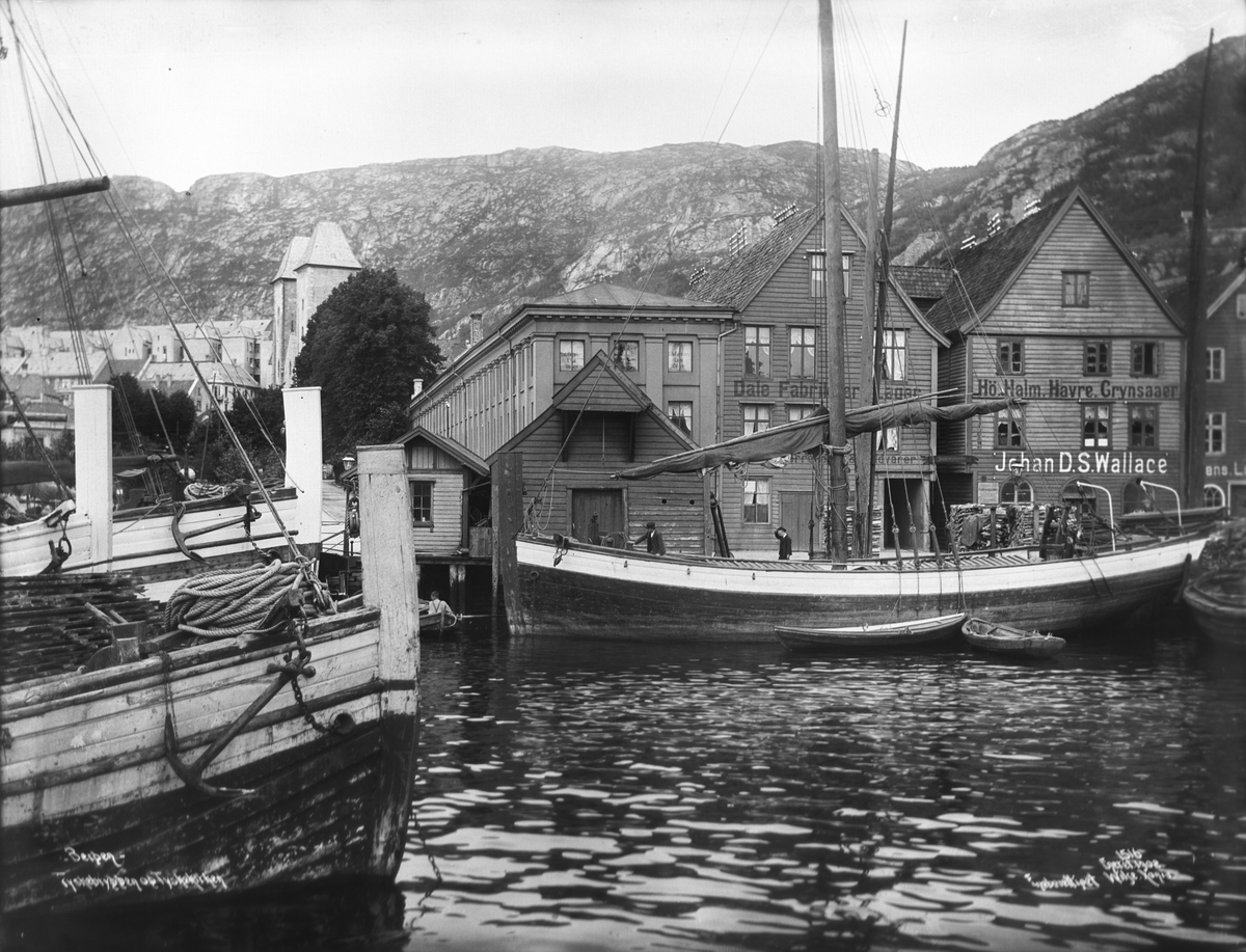 Anders Beer Wilse, Prot: Bergen - Fra Vaagen Nordlandsjægter 12. Juli 1902 (feil i protokoll)