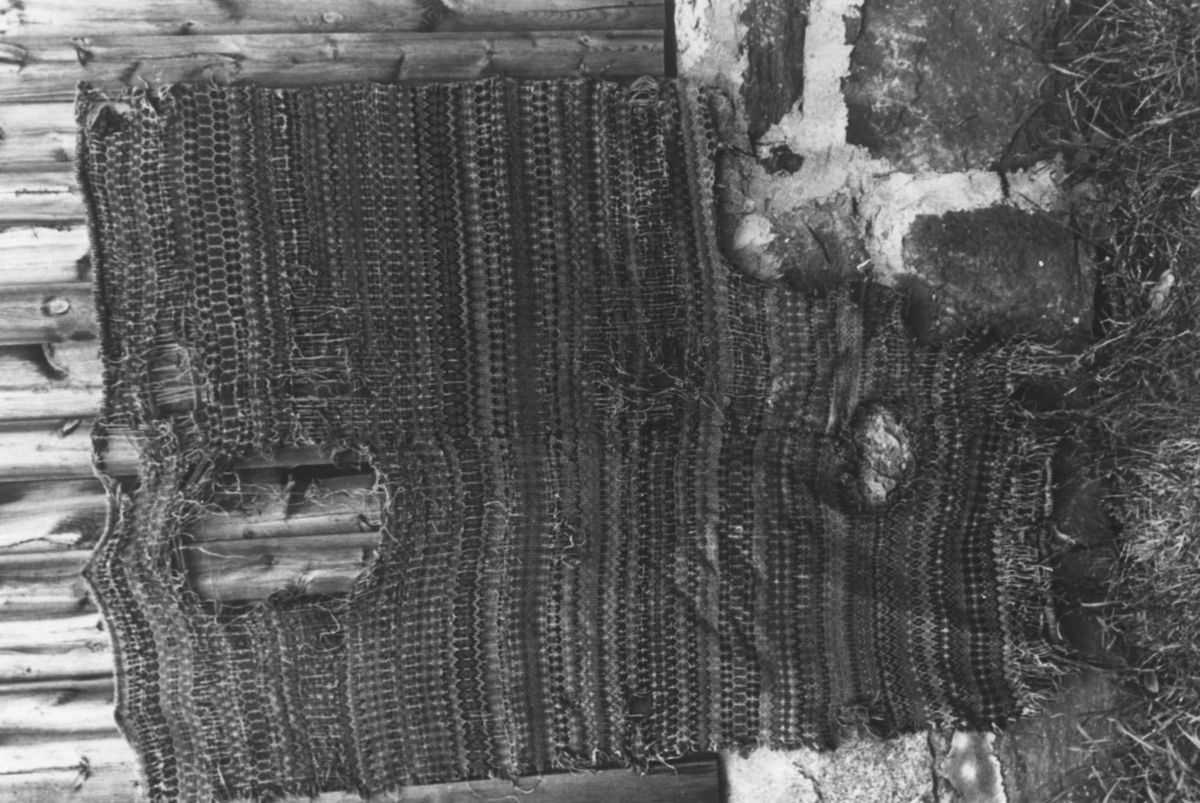 Anna Grostøl, Teppe, detalj av krokbragd. Åseral, Vest-Agder 1943.