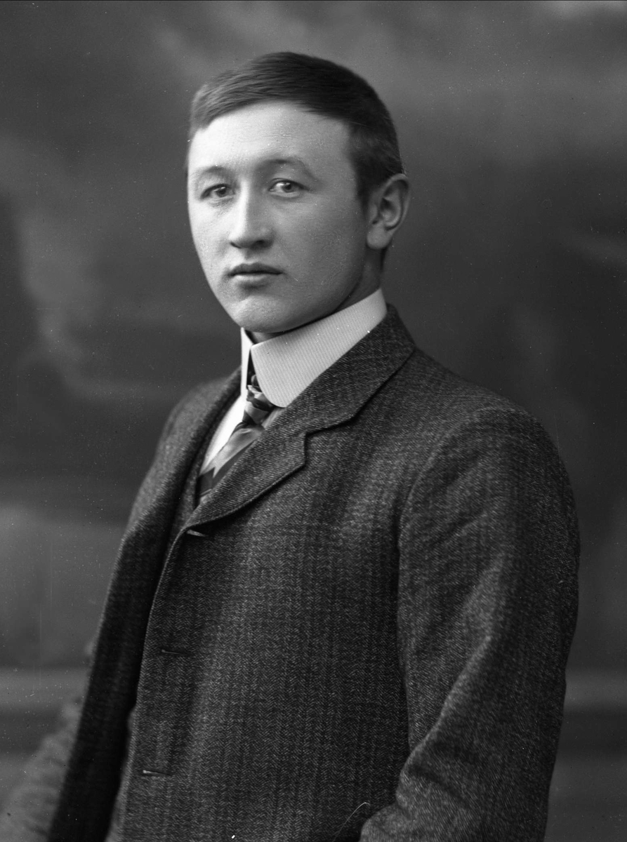 Gustav Borgen, NFB.40931