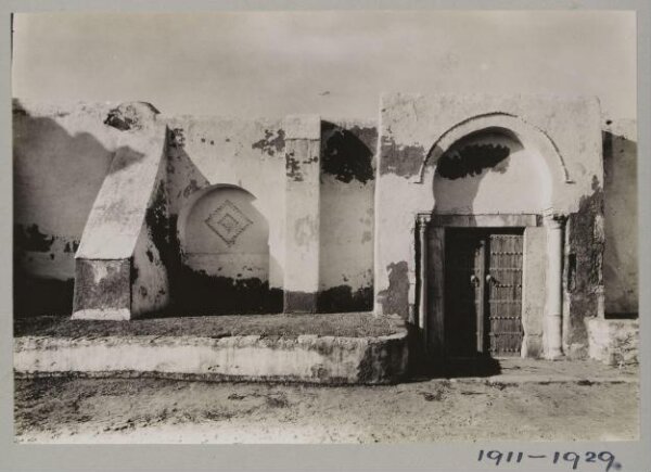 K.A.C. Creswell, Photograph