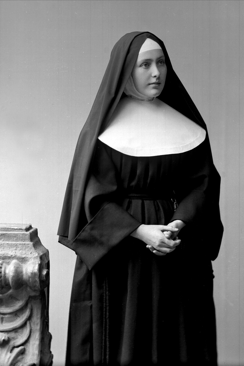 Gustav Borgen, Portrett, nonne, søster Margret.