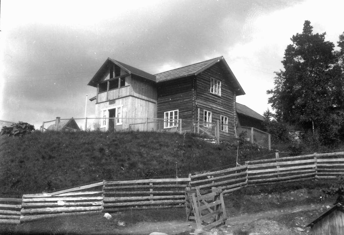 Per K. Lien, Hus i Alvdal sentrum.