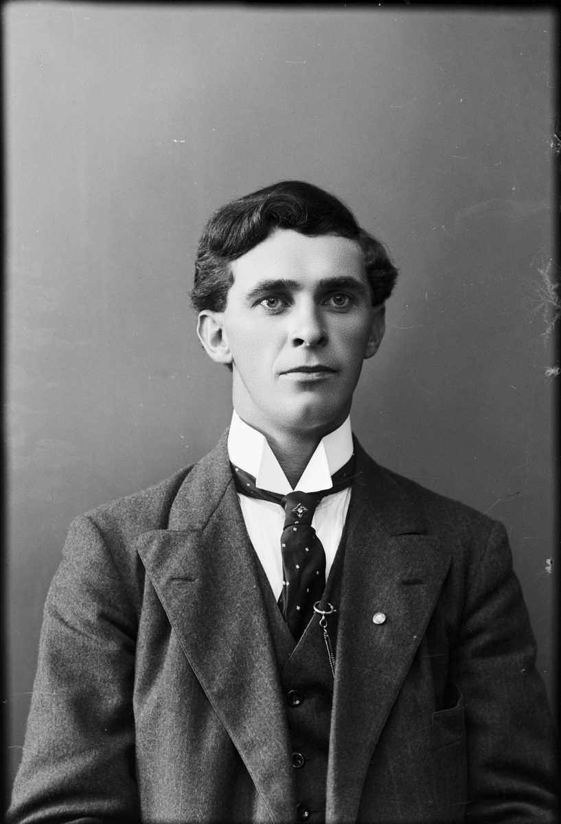 Skötsner-Edhlund, Emil Kassman from Gimo, Skäfthammar parish, Uppland 1915