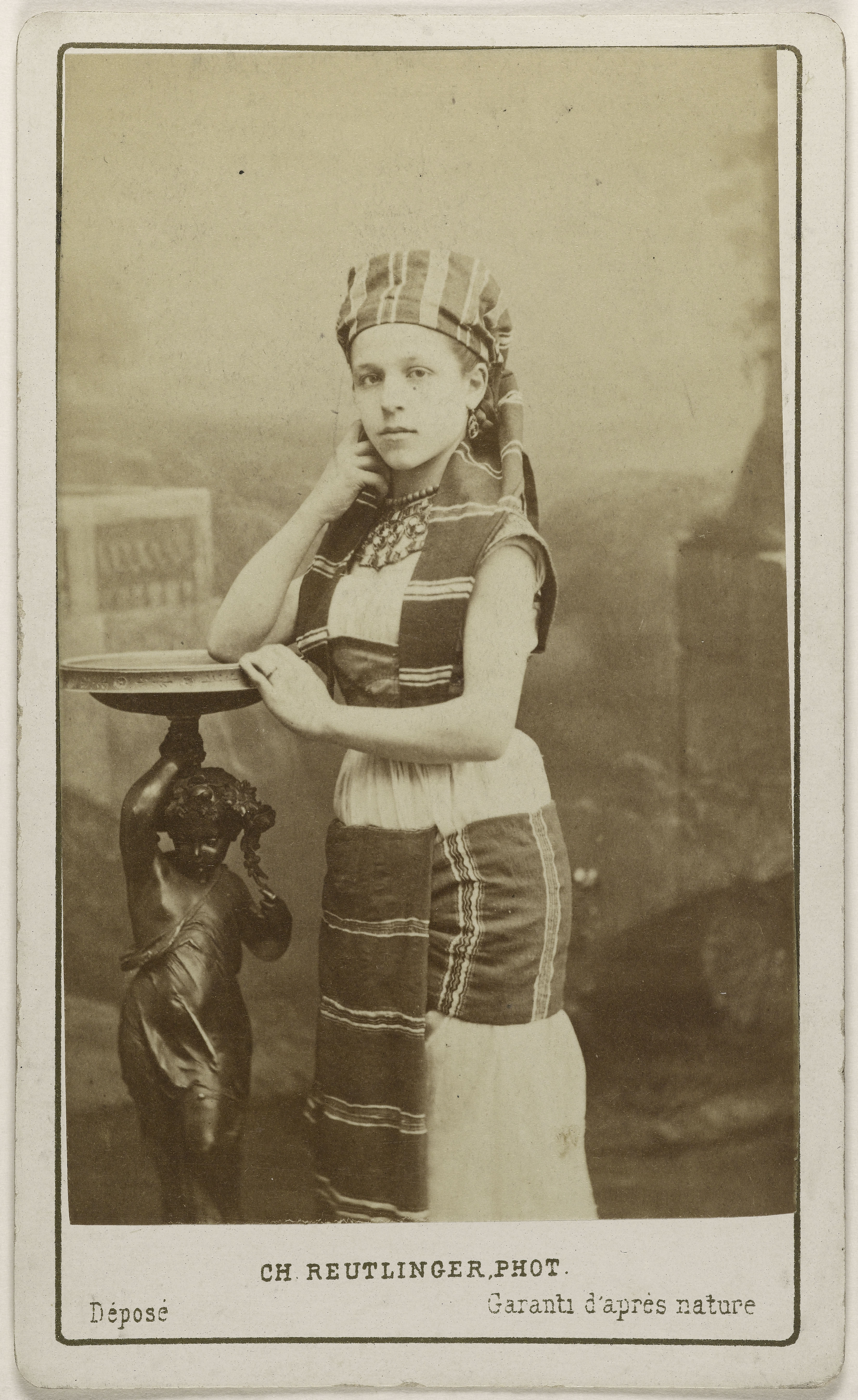 Charles Reutlinger, Portrait de Béchade, (danseuse)